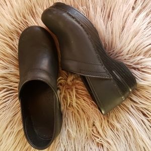 Dansko Clogs size 39